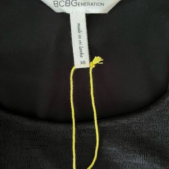 BCBGeneration round neck top with crop tank underneath/semi sheer overlay sz XS - Picture 6 of 6